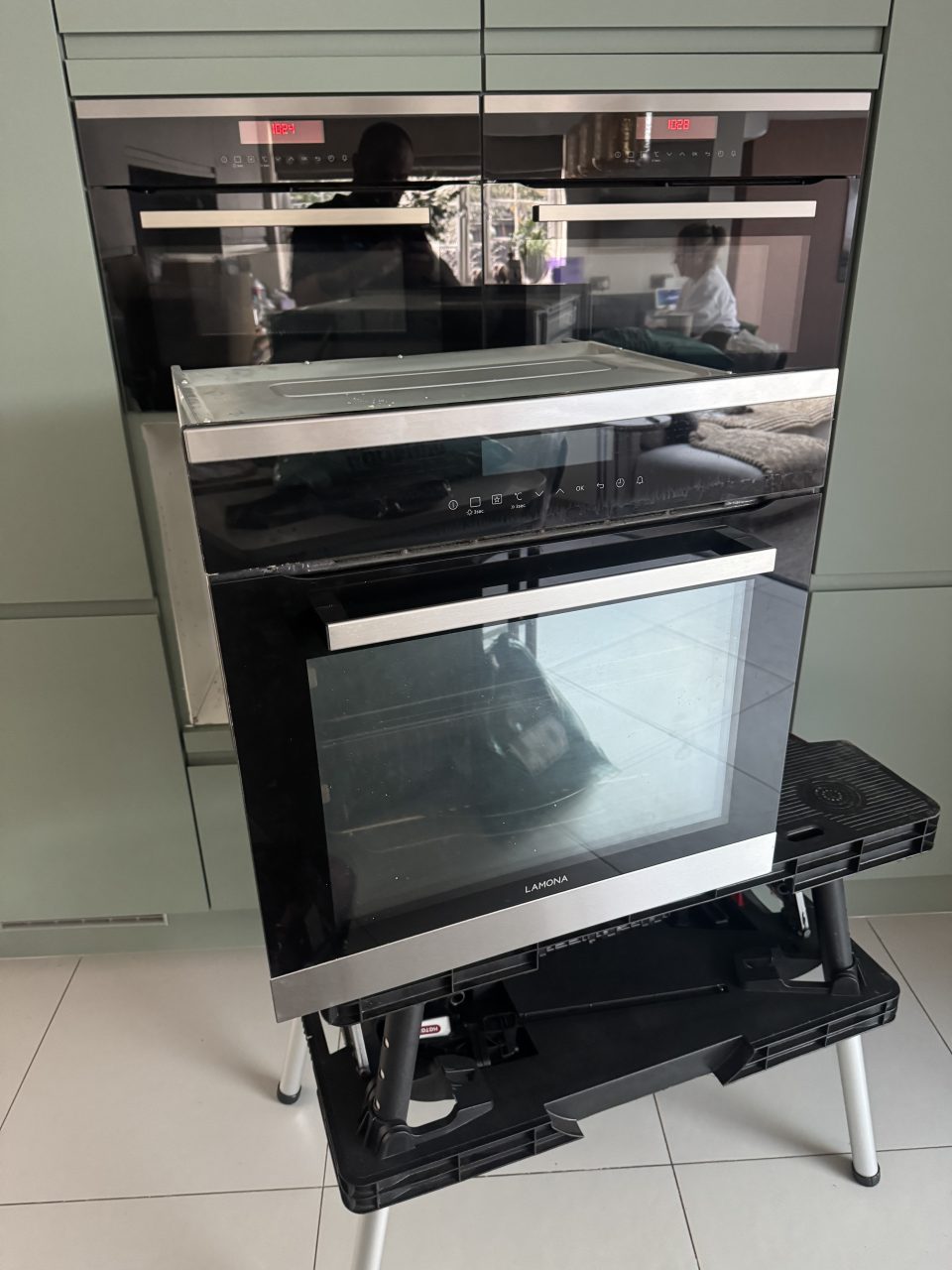Lamona microwave repaired in Royston